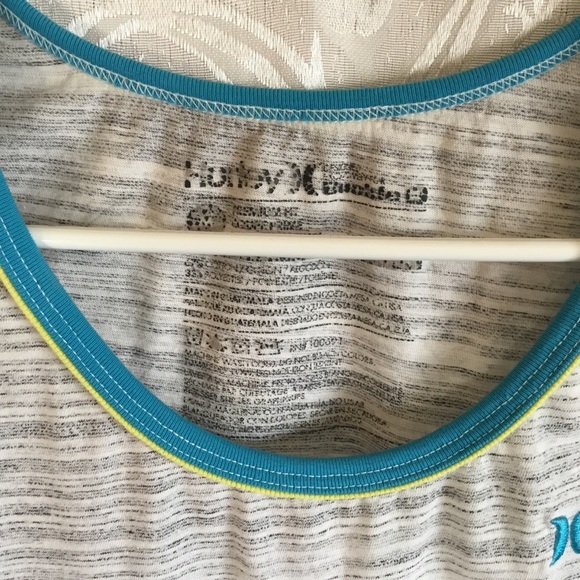 Hurley Gray Tank Top - Picture 3 of 3